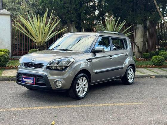 KIA SOUL 1.6 U.123 16V FLEX 4P MANUAL KIA SOUL 1.6 U.123 16V FLEX 4P MANUAL